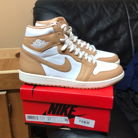 Air Jordan 1 Retro High OG “Praline” - Picture 1 of 15